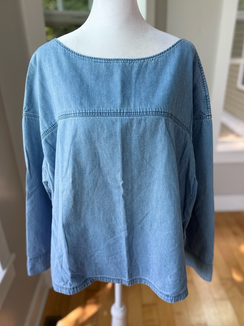 Uniqlo Light Wash Cotton Denim Boatneck Tunic Jean Shirt Top Sz XL